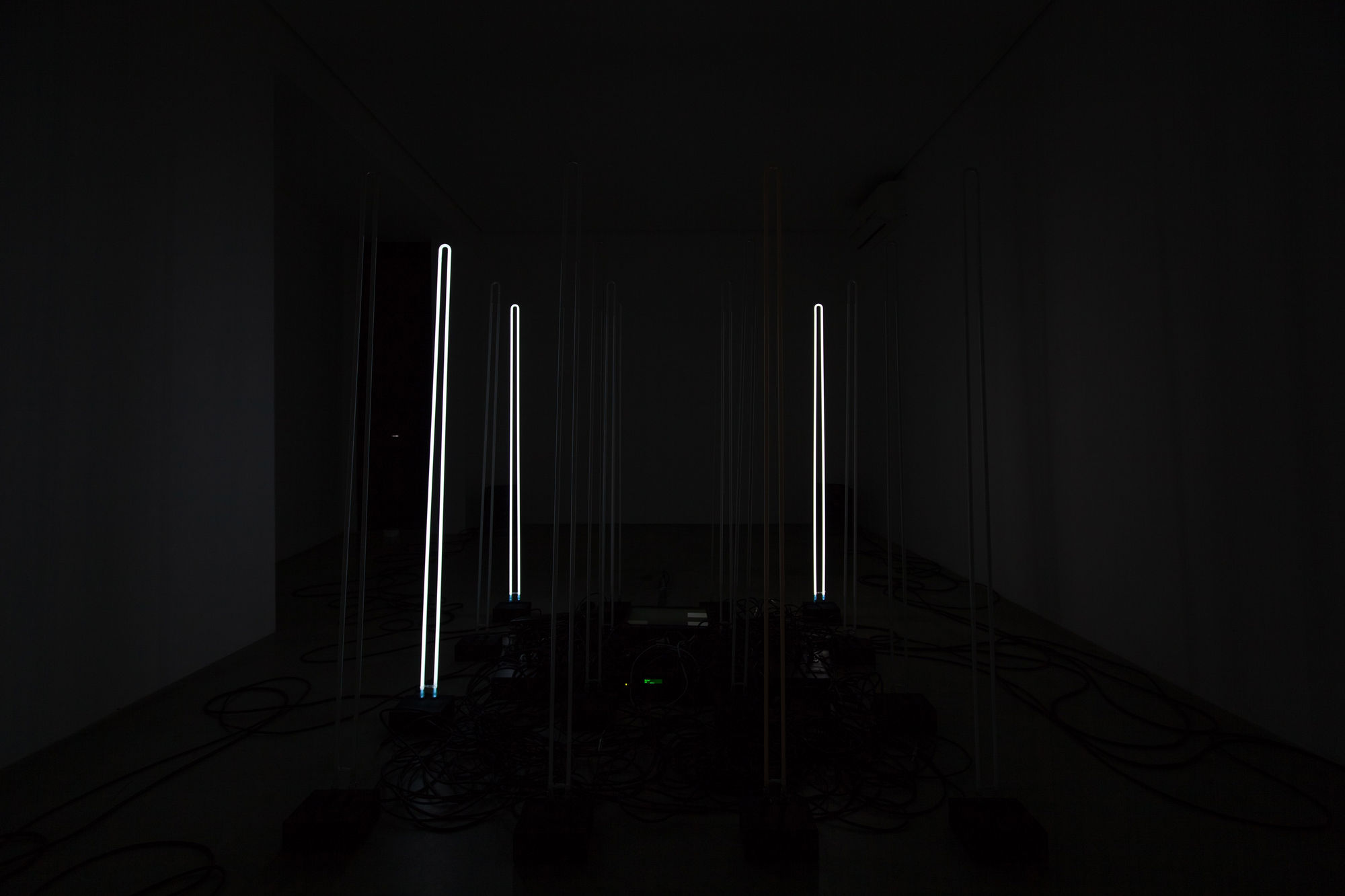 da série Mindscapes #L1, after Dan Flavin