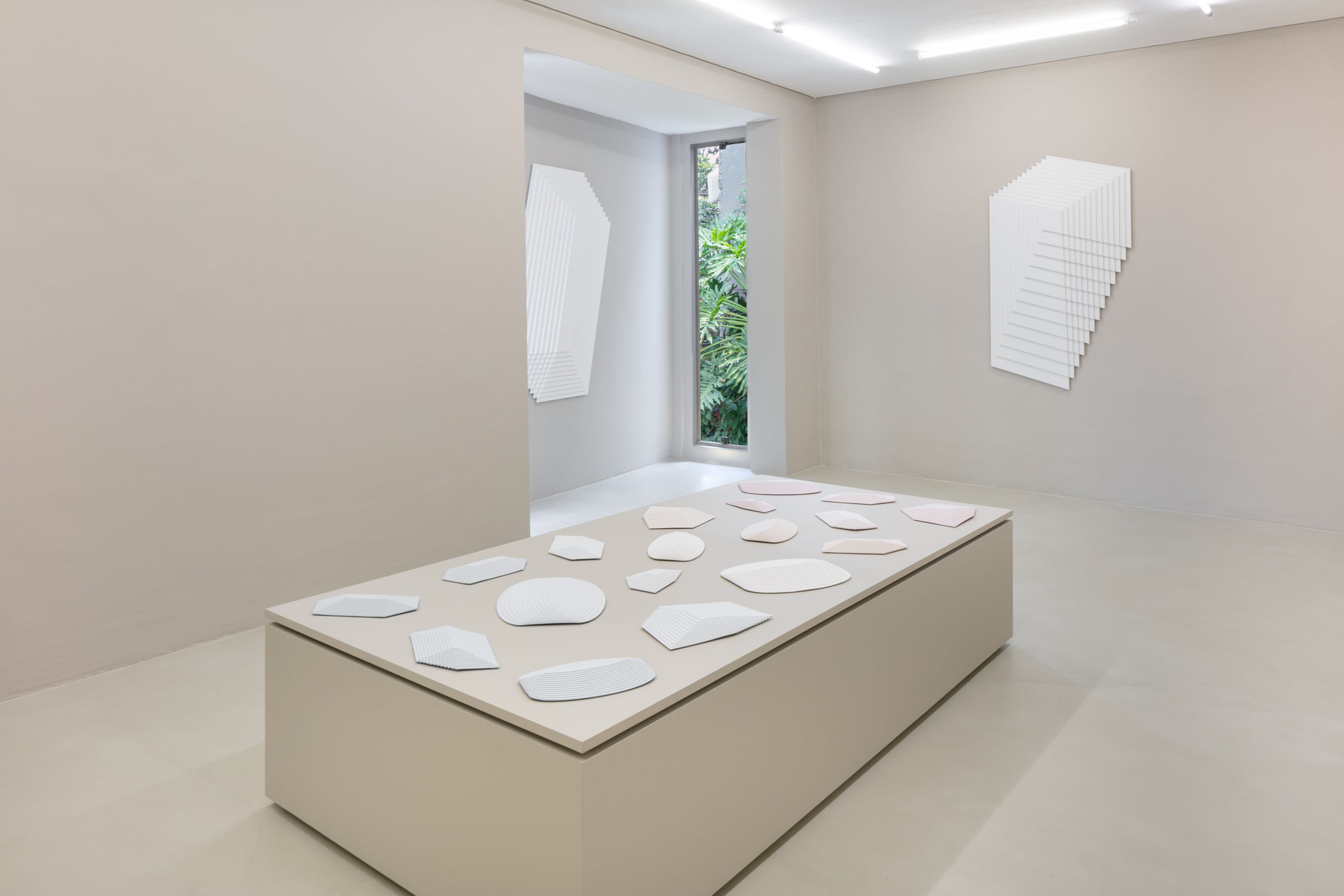 Nada Isolado — Nothing in Isolation