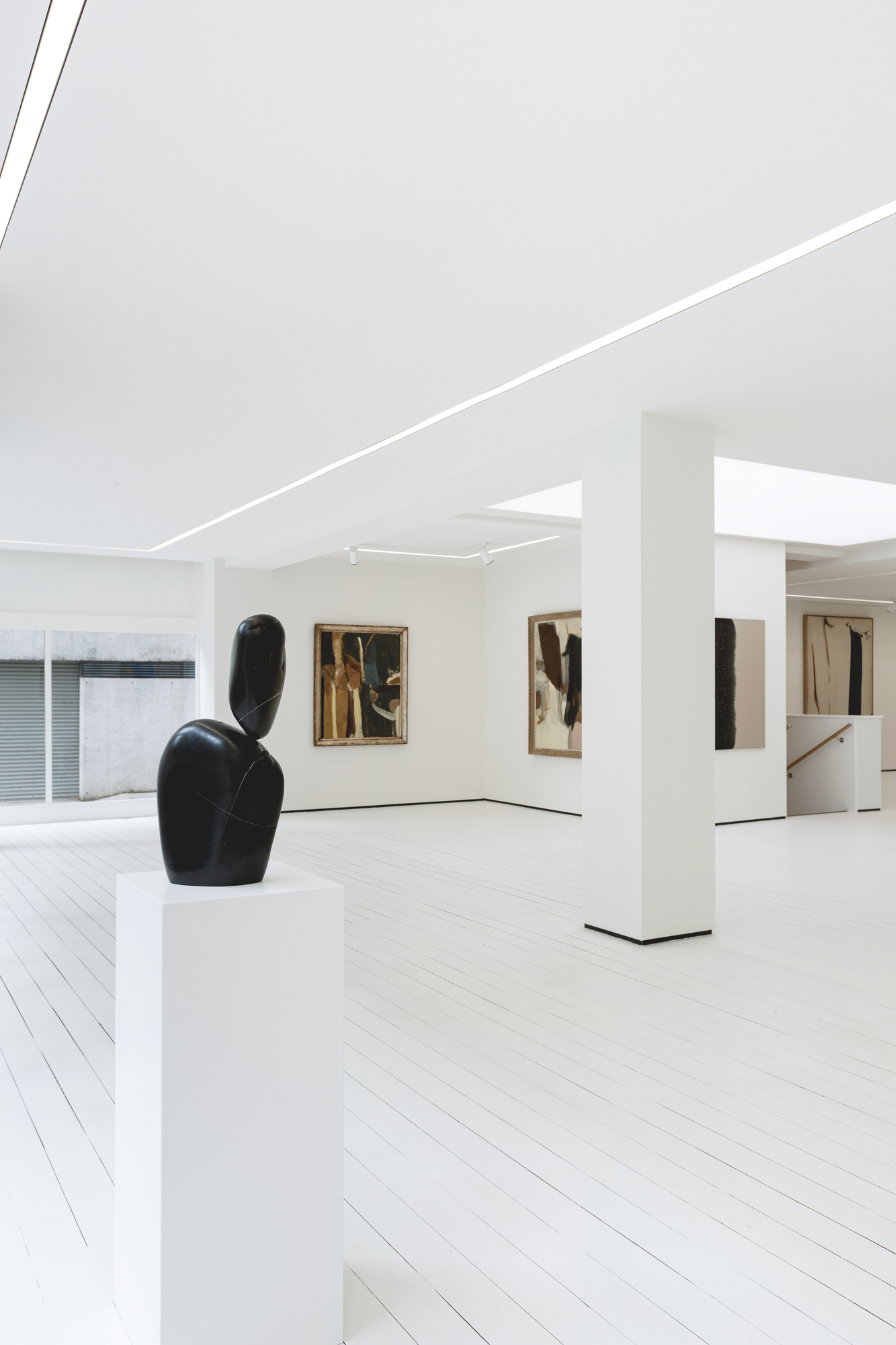 Cadogan Gallery, Harriet Street, 2024