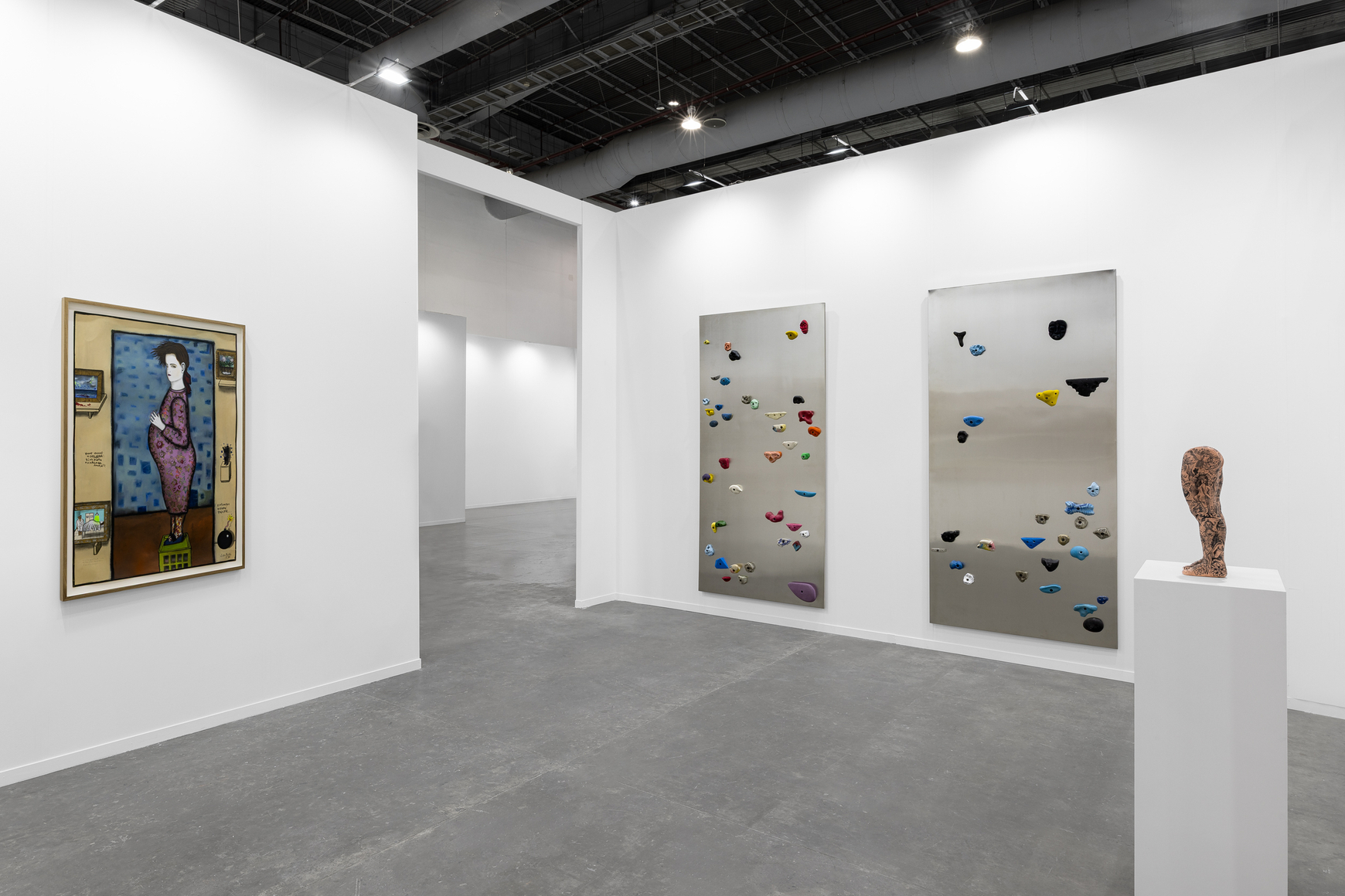 installation view zona maco 2026. photo:&nbsp;gerardo landa / eduardo l&oacute;pez (glr estudio), 