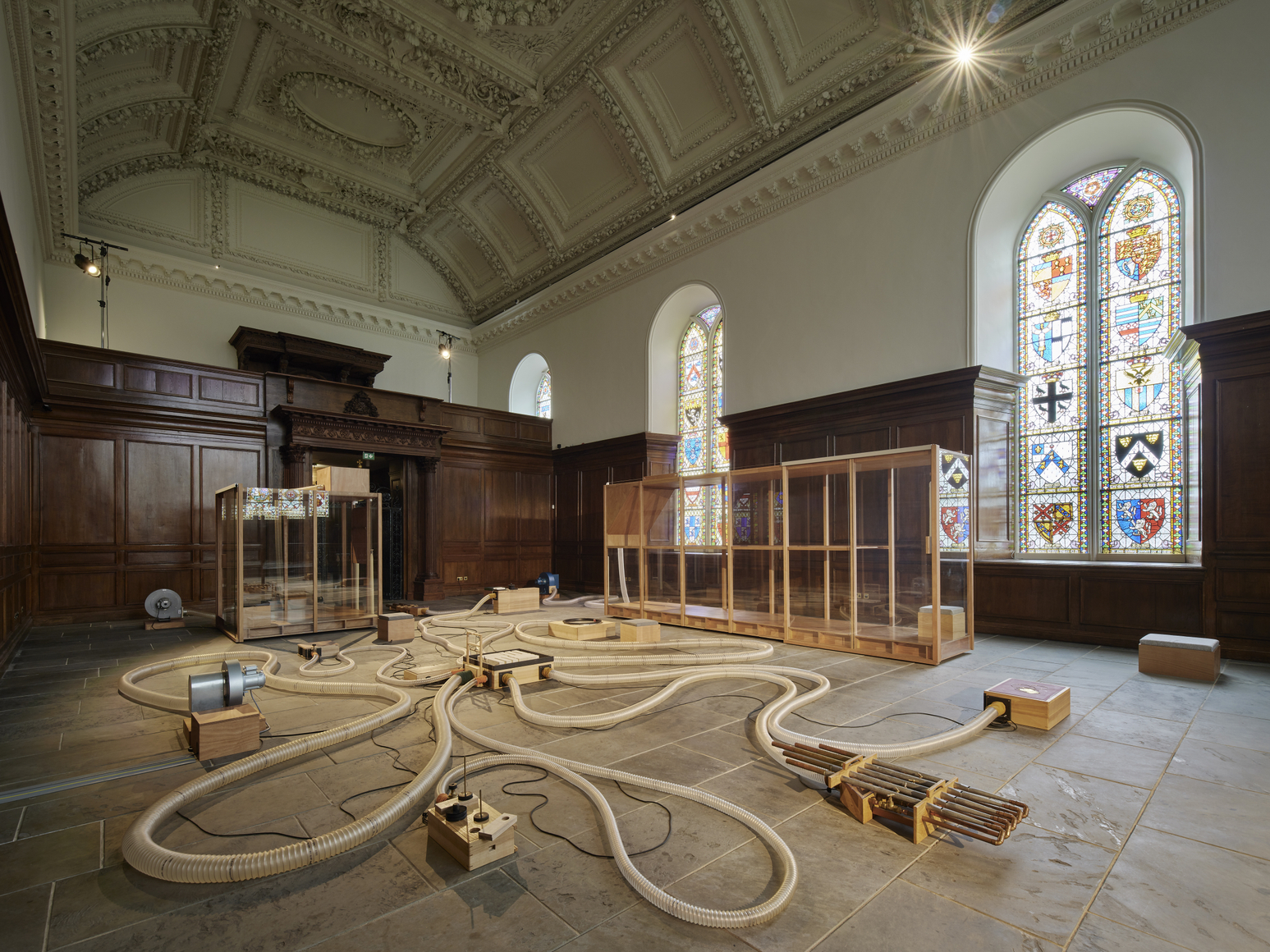 vista de instalaci&oacute;n de tarek atoui: souffle continu, sunflowers, irish museum of modern art (imma), dubl&iacute;n, 2026. foto: ros kavanagh, 