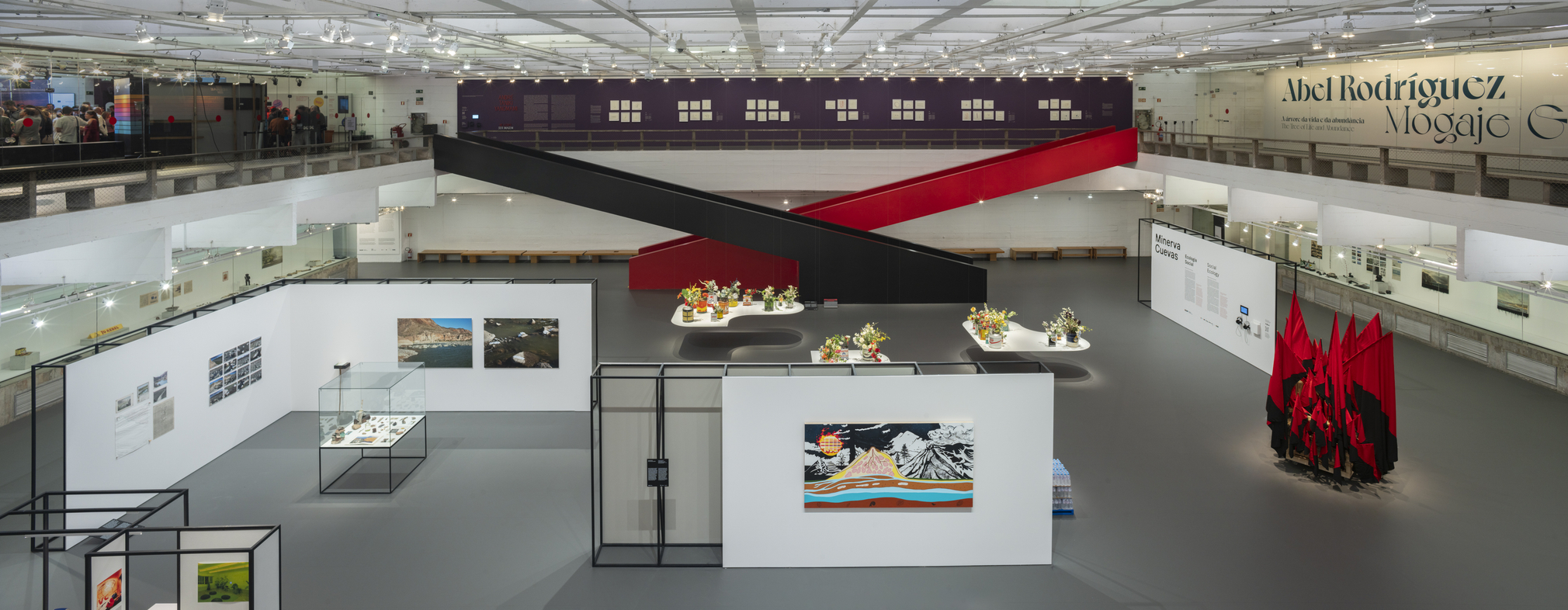installation view of minerva cuevas: social ecology, museu de arte de s&atilde;o paulo (masp), s&atilde;o paulo, 2025. photo: eduardo ortega, 