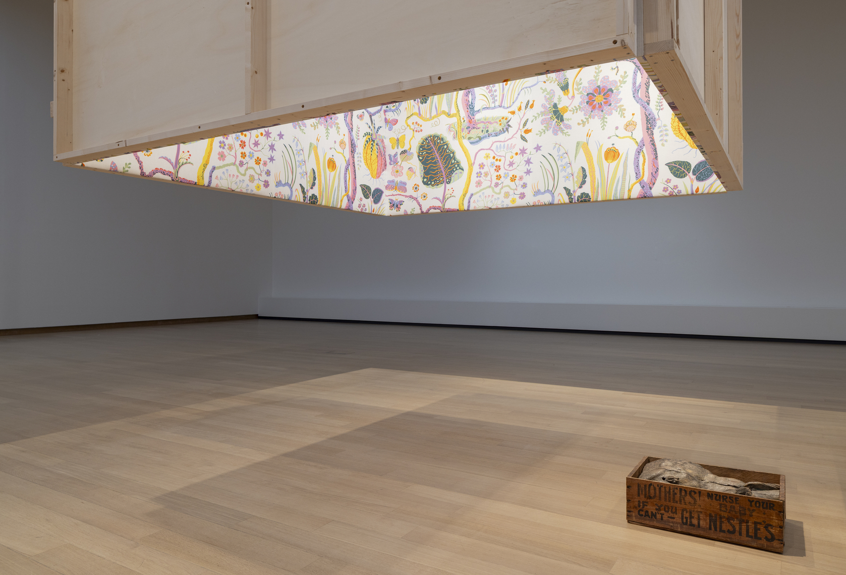 vista de instalaci&oacute;n&nbsp;danh vo, stedelijk museum amsterdam, 2026. foto: peter tijhuis