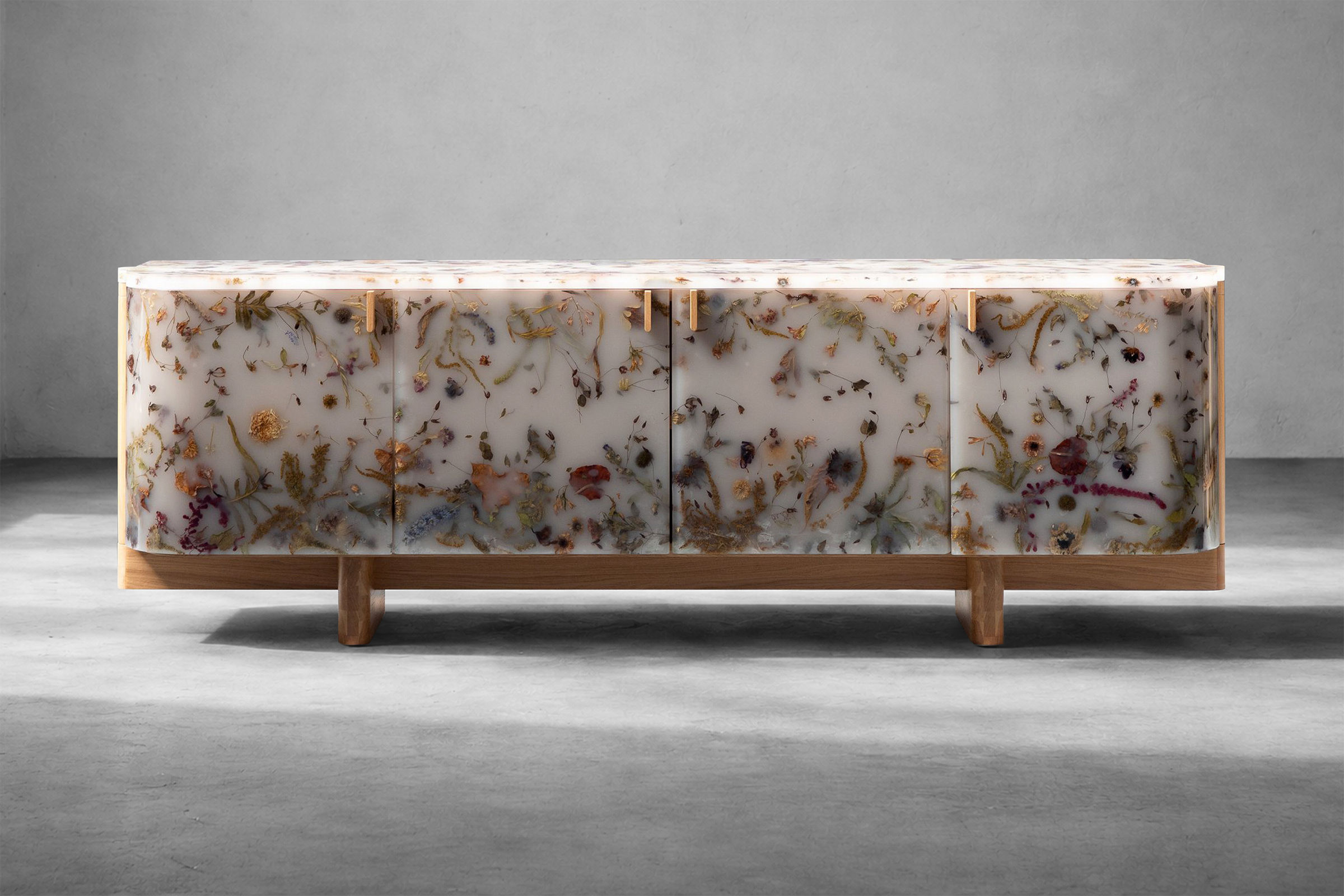 Marcin Rusak Flora Credenza Misty White 276 Oak, 2025
