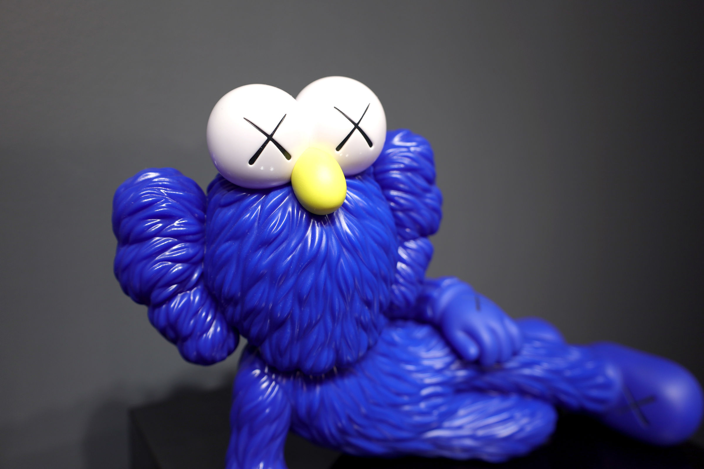 KAWS, 'KAWS: TIME OFF' Blue Vinyl Figure, 2023 | Arton Contemporary