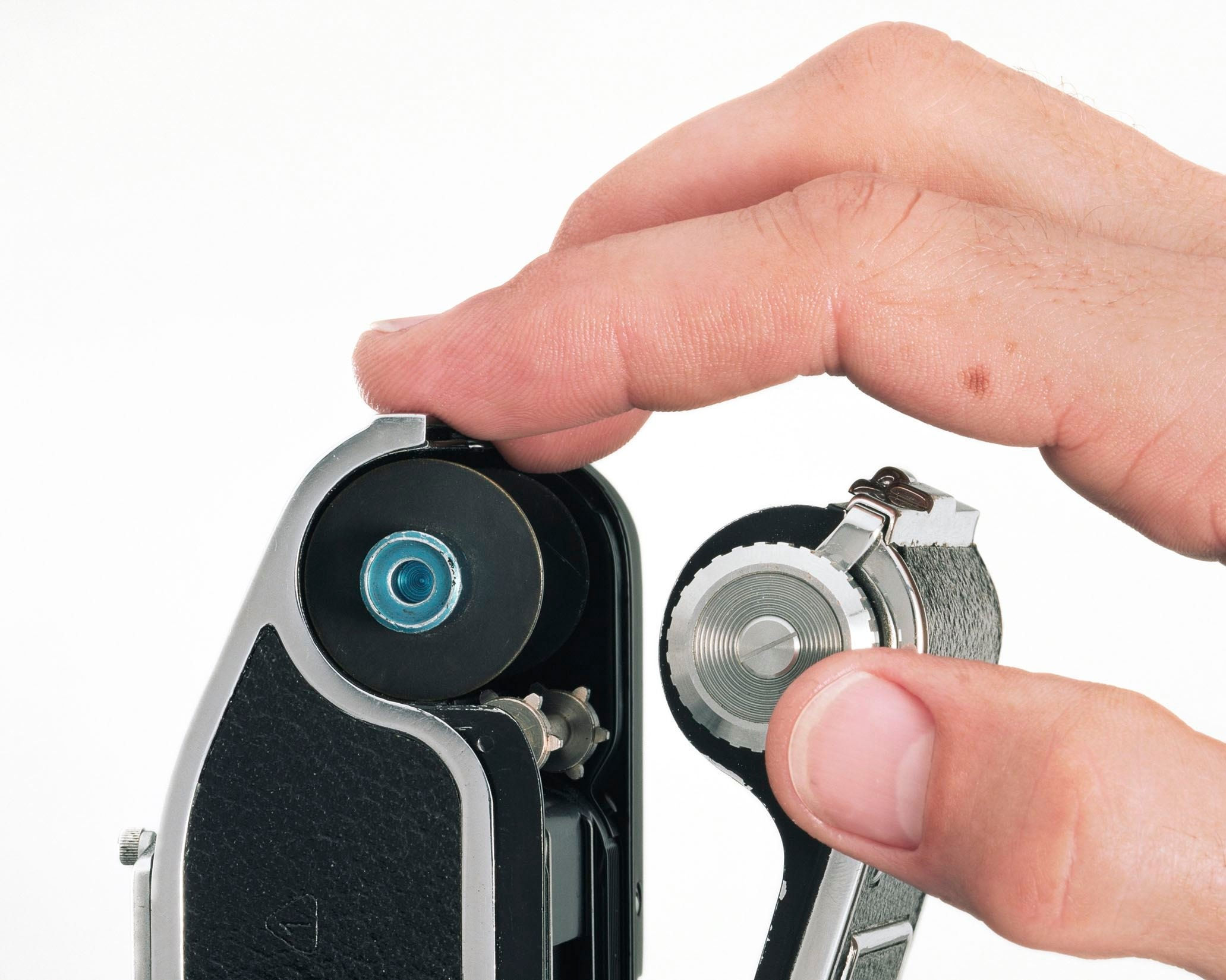 Christopher Williams, Fig. 1: Opening the camera back Exakta Varex IIa 35 mm film SLR camera Manufactured by Ihagee Kamerawerk Steenbergen & Co, Dresden, German Democratic Republic Body serial no. 979625 (Production period: 1960 - 1963) Carl Zeiss Jena Tessar 50mm f/2.8 lens M, 2012