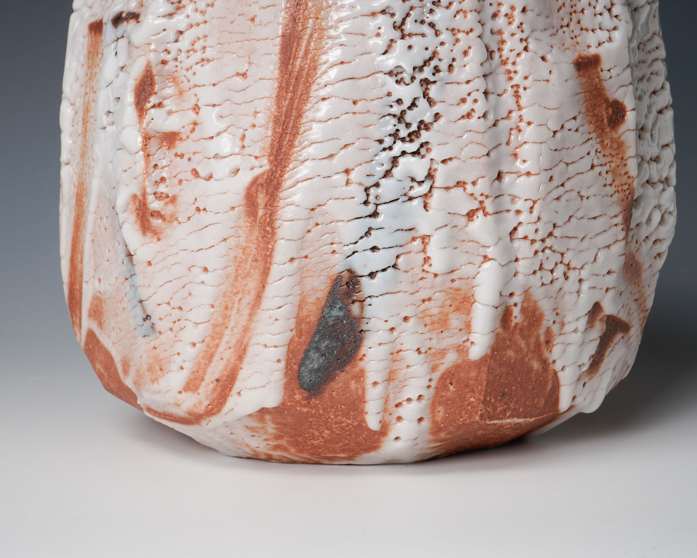 Hayashi Shotaro 林正太郎, Shino Flat Jar 扁壷 | Dai Ichi Arts