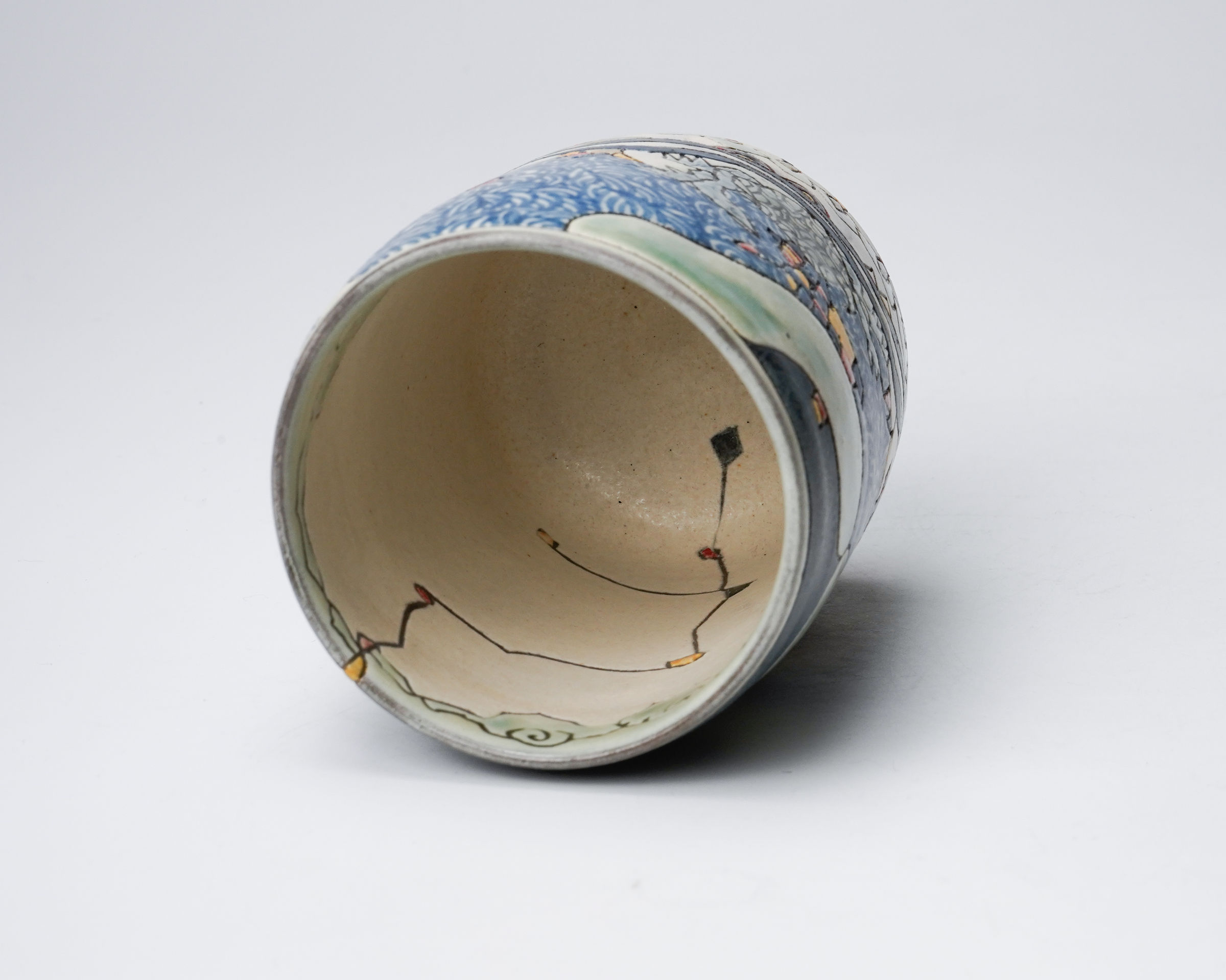 KOMAGO Tetsutarou 小孫哲太郎, No.26 Polychrome Yunomi with Carved