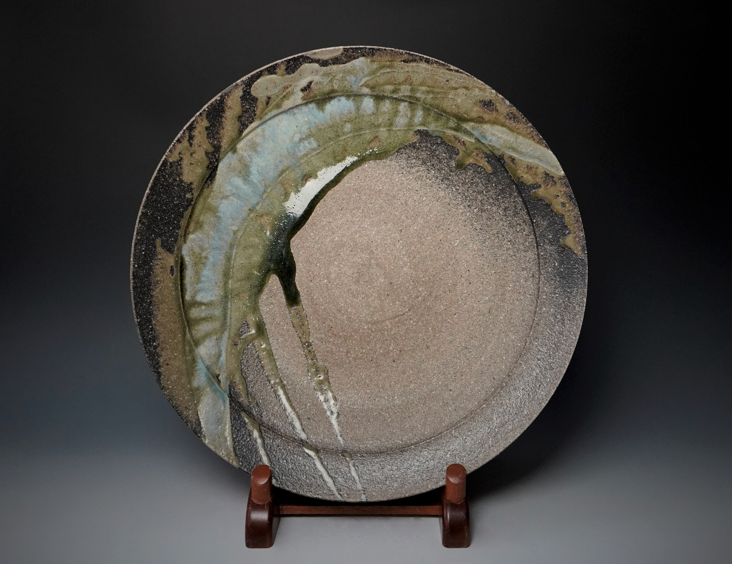 Takeuchi Kimiaki 竹内公明, Large Tokoname Plate 灰釉大皿2 | Dai