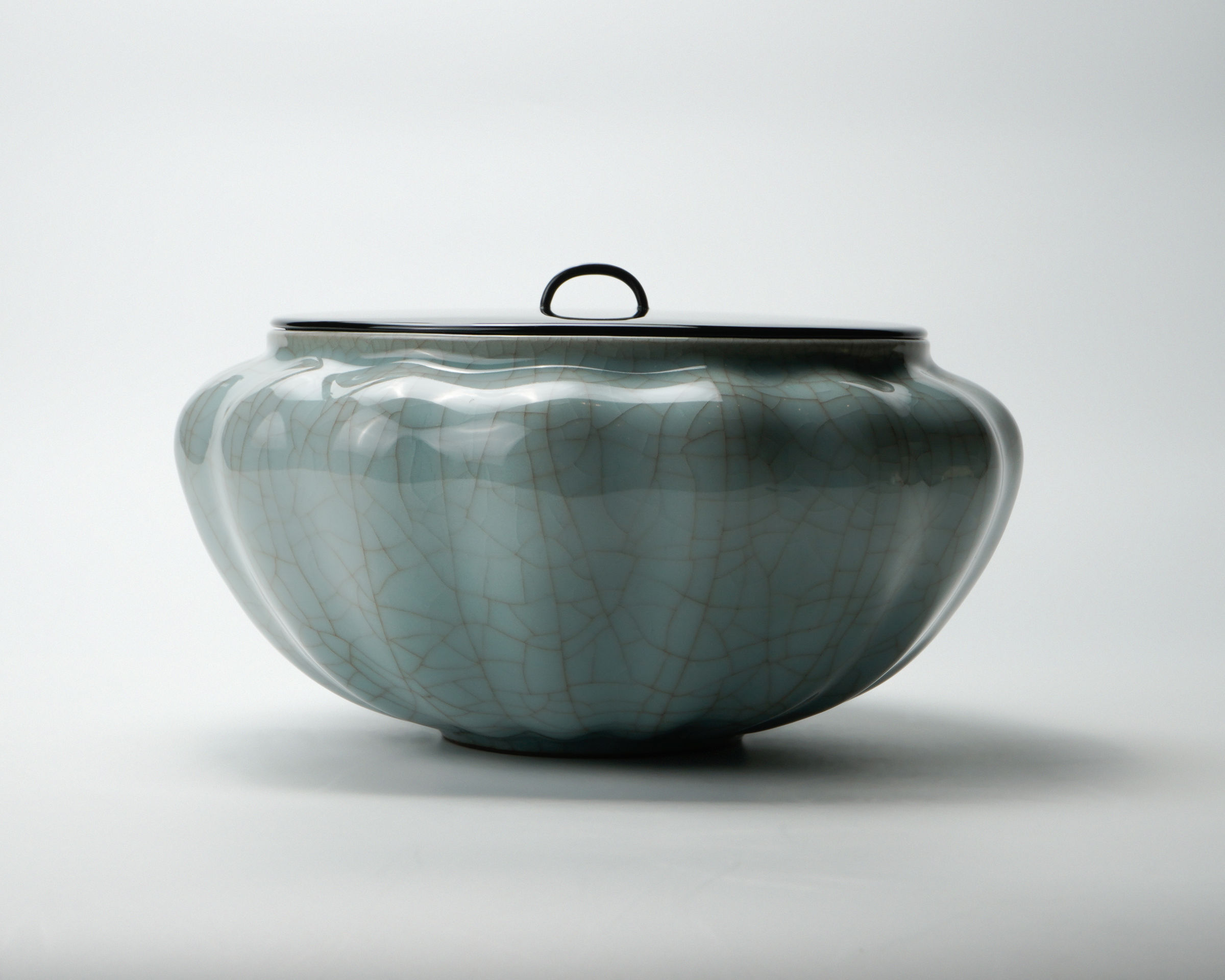 Kawase Shinobu 川瀬 忍, Celadon water jar 青磁水指, Late 1980's