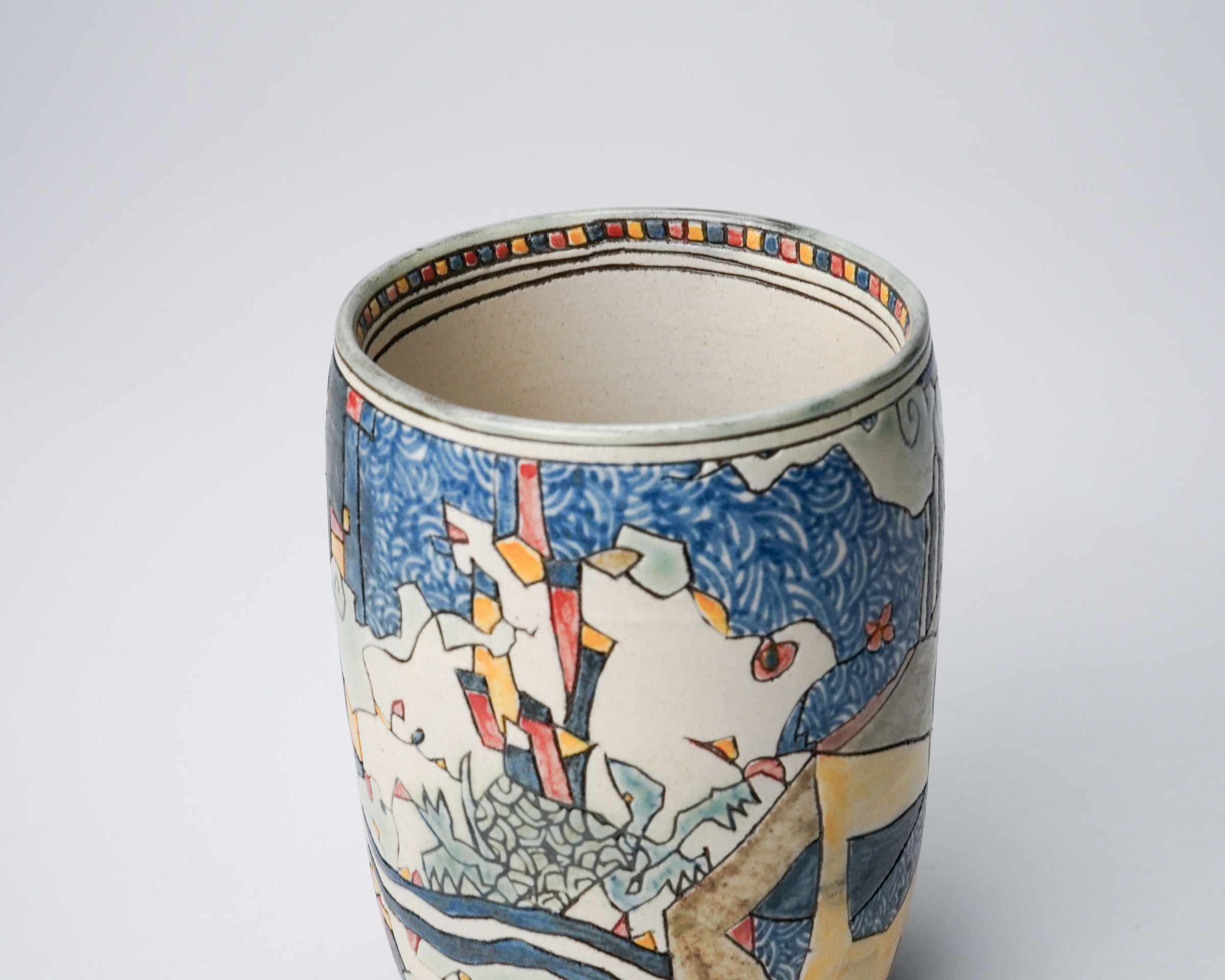 KOMAGO Tetsutarou 小孫哲太郎, No.22 Polychrome Yunomi with Carved