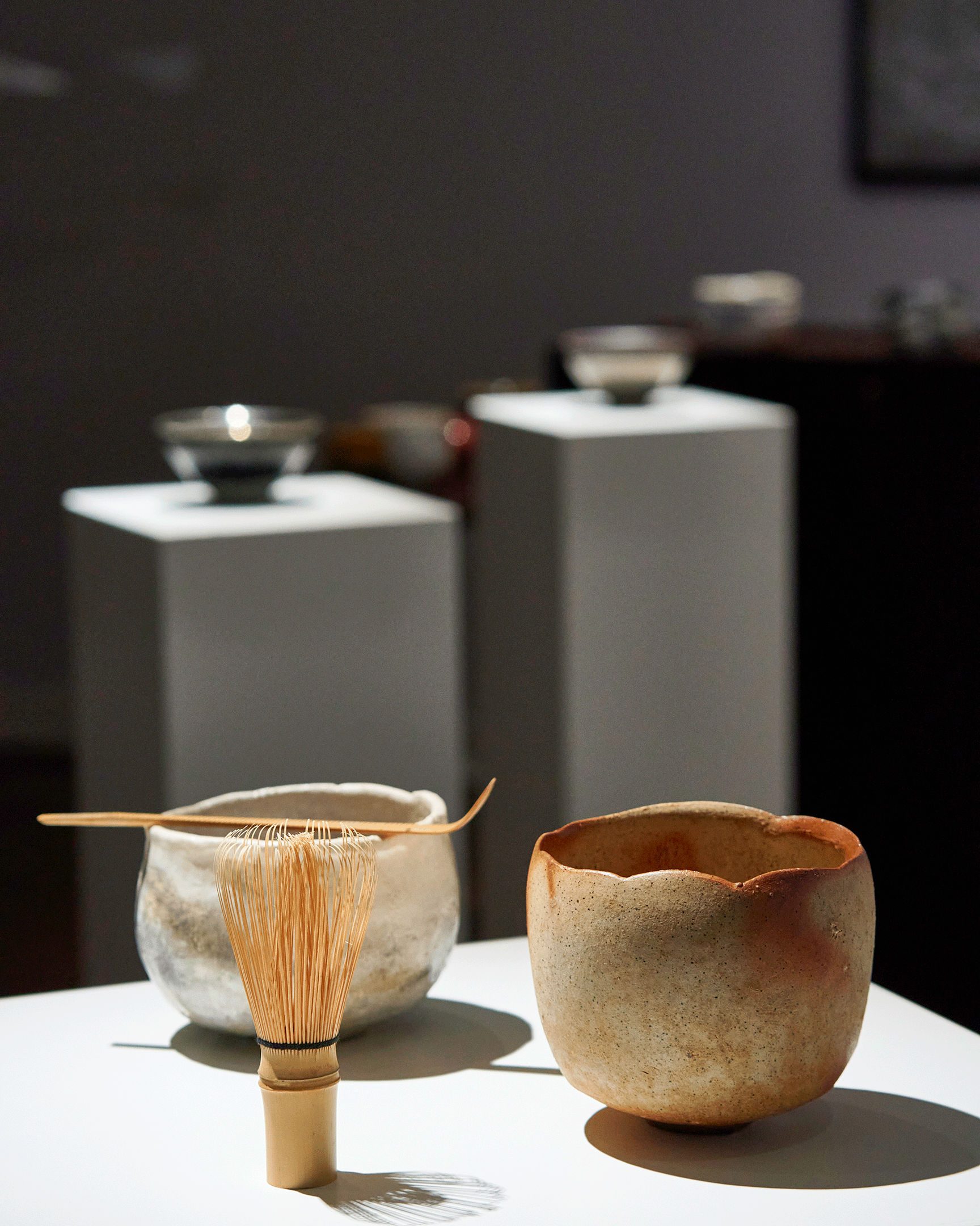 Shion Tabata, 白楽茶碗 - White Raku Tea Bowl | Ippodo Gallery