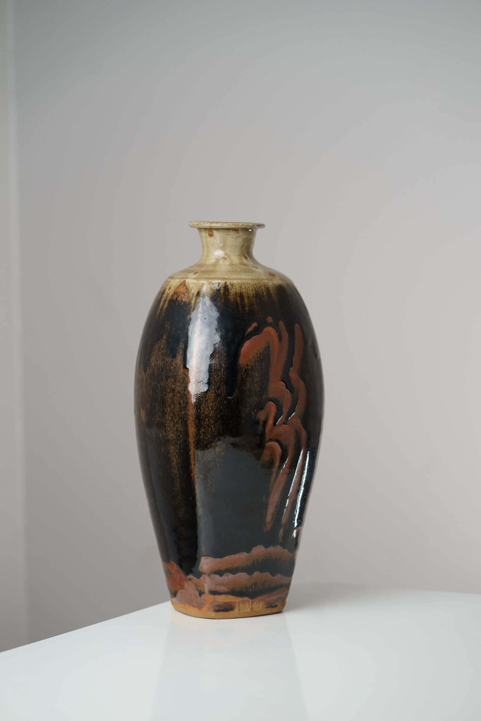 Jim Malone, Bottle | Oxford Ceramics Gallery