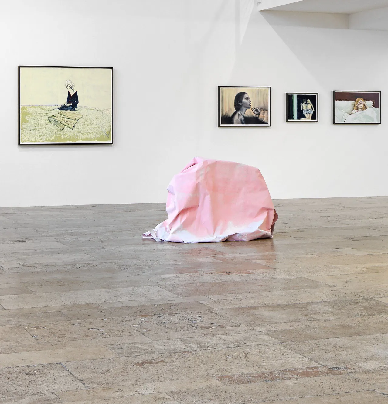 Karla Black Don't Need To Say, 2014 Polystyrene, sugar paper, chalk, glue 84 x 128.5 x 80 cm 33 x 50.5 x 31.5 inches