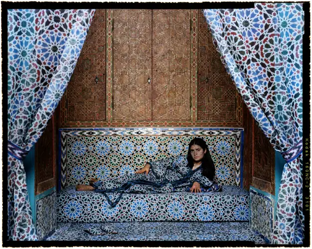 Lalla Essaydi, Harem #16, 2009