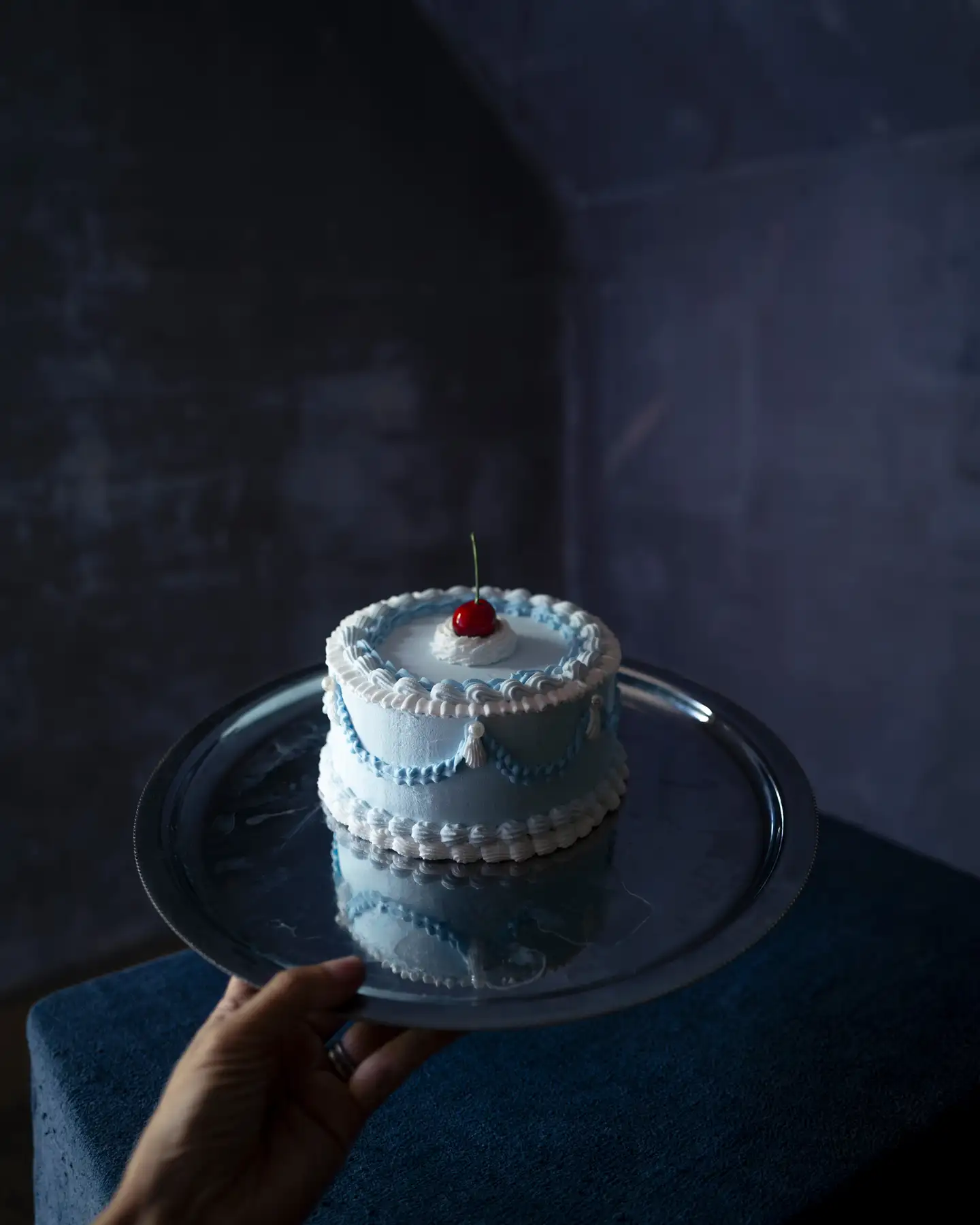 Blue Cake, Blue Room, Camden