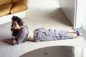 Denis Piel, Andie MacDowell, Cigarette 2, New York, VOGUE Italia, 1981