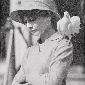Simon Claridge, Hepburn with Dove
