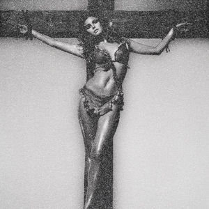 Simon Claridge, Raquel Welch - One Million Years B.C.