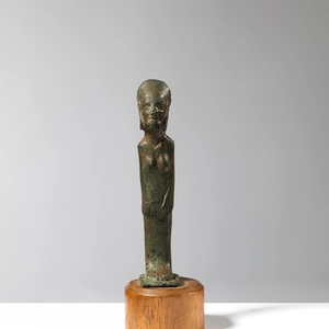 Iberian votive figure of a priestess, c.5th-4th century BC