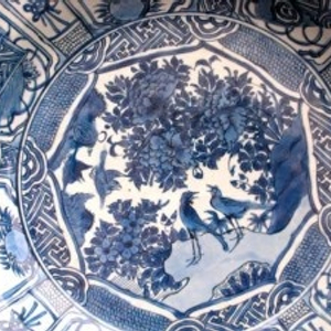 A LARGE CHINESE KRAAK DISH, Wanli (1573-1619)