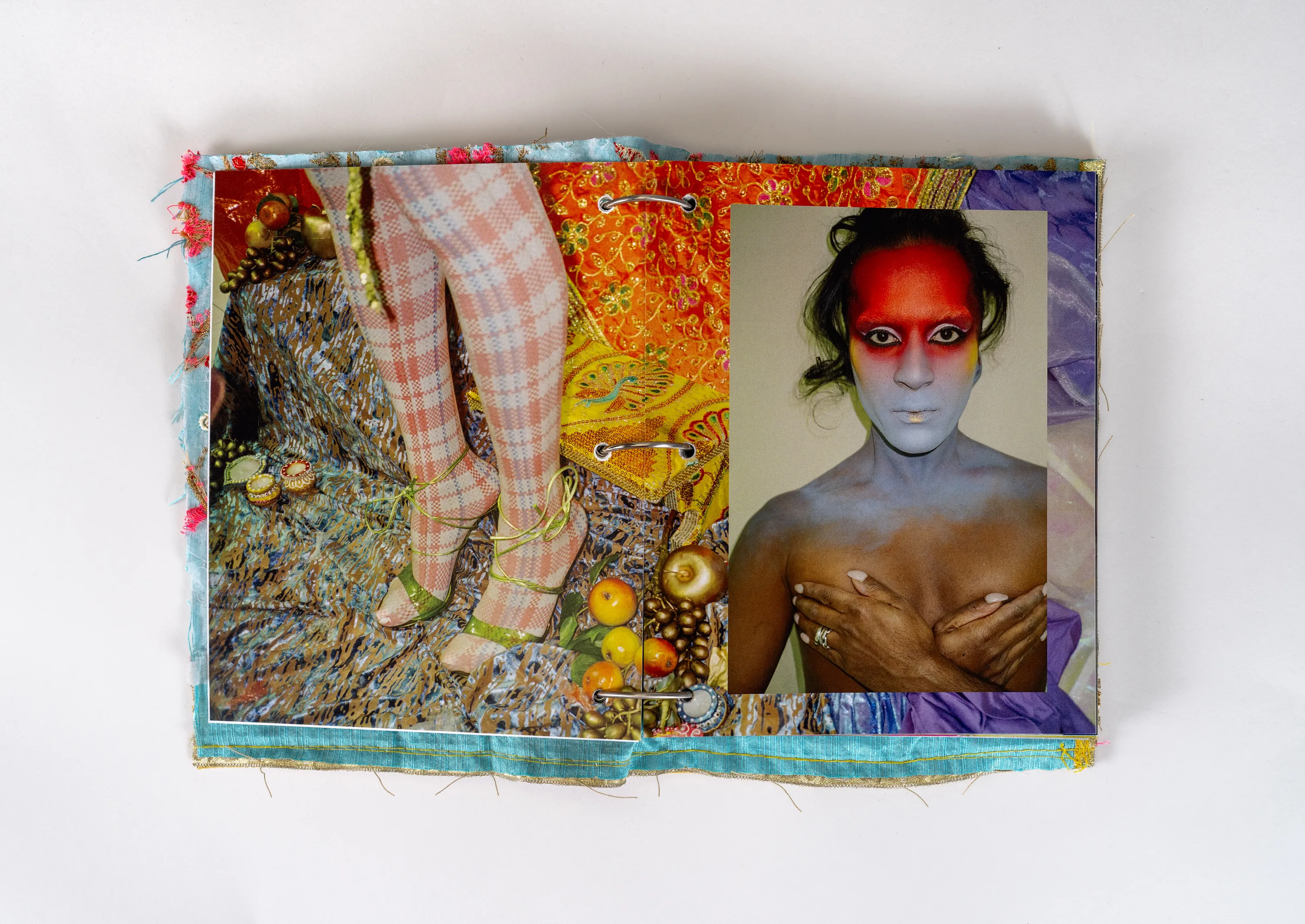 WRITE TEXT ABOUT BOOK HERE...