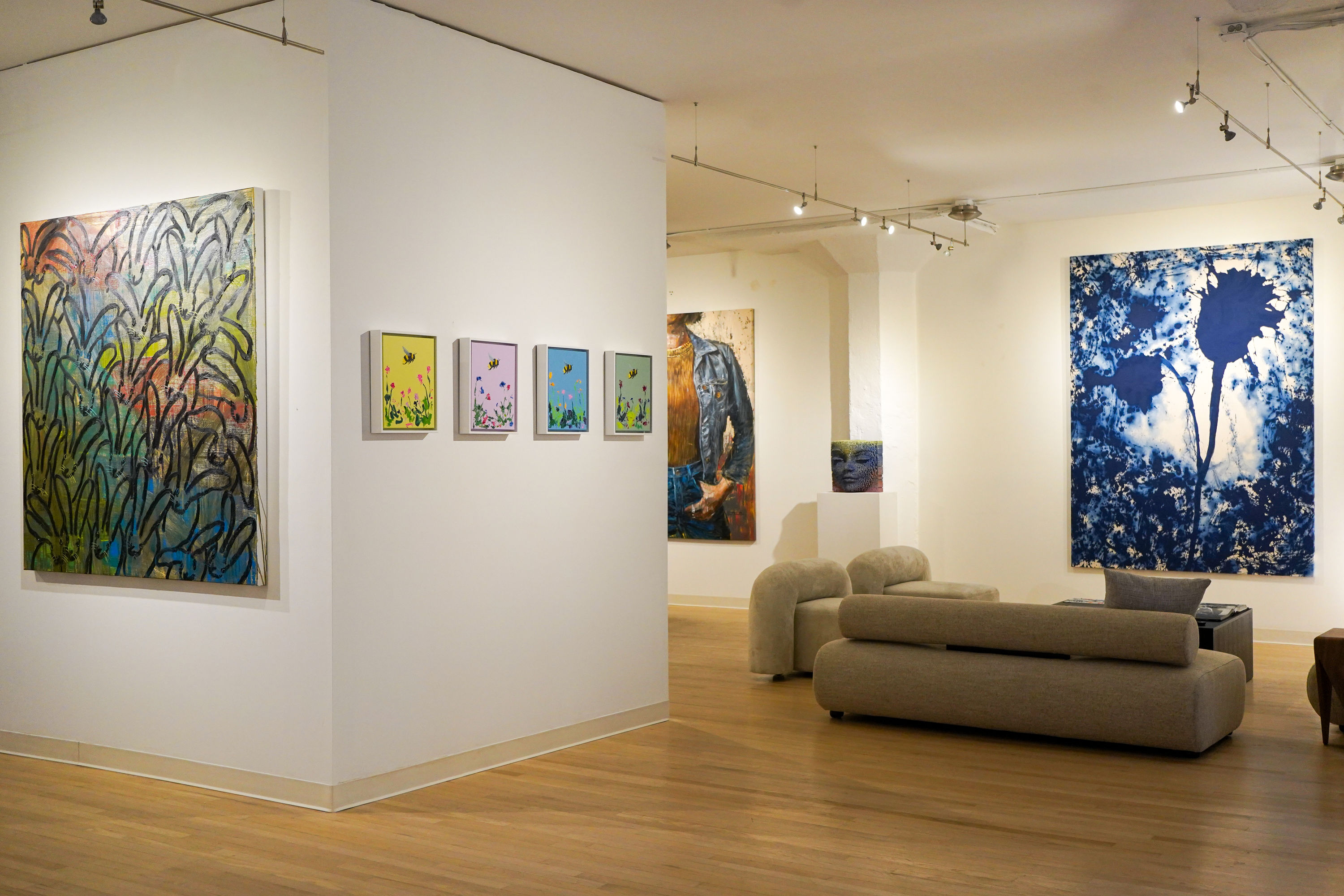 Chicago's best fine art gallery experience.