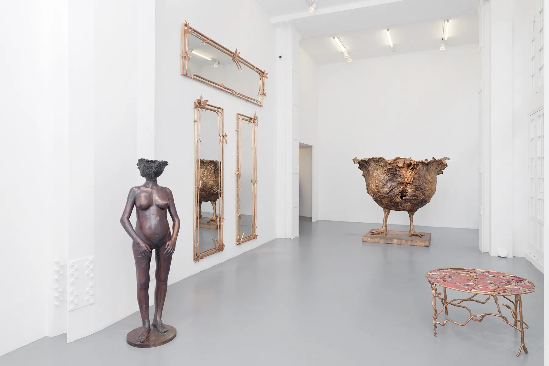 Claude Lalanne, dont le travail a presque toujours &eacute;t&eacute; pr&eacute;sent&eacute; en regard de celui de son mari Fran&ccedil;ois-Xavier Lalanne, est...