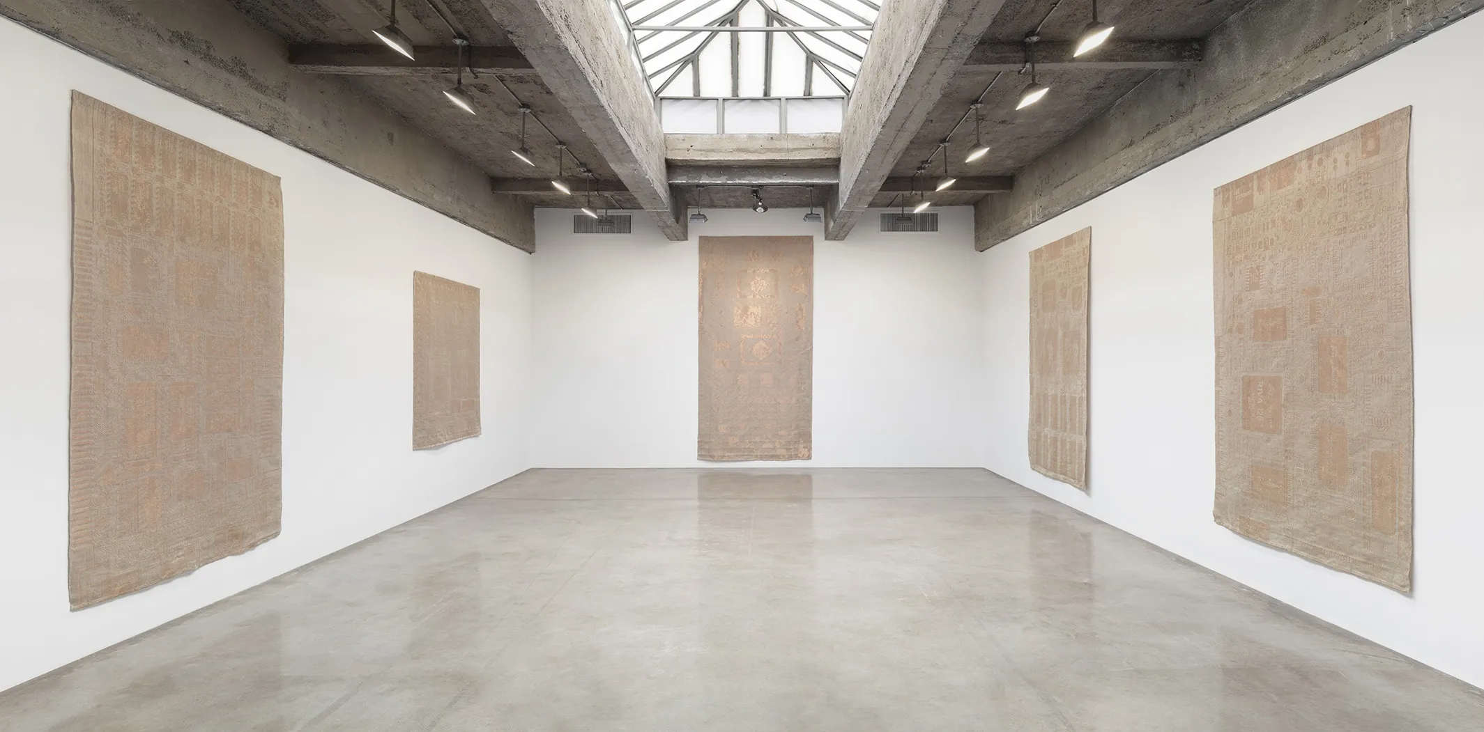 saban tapestry installs