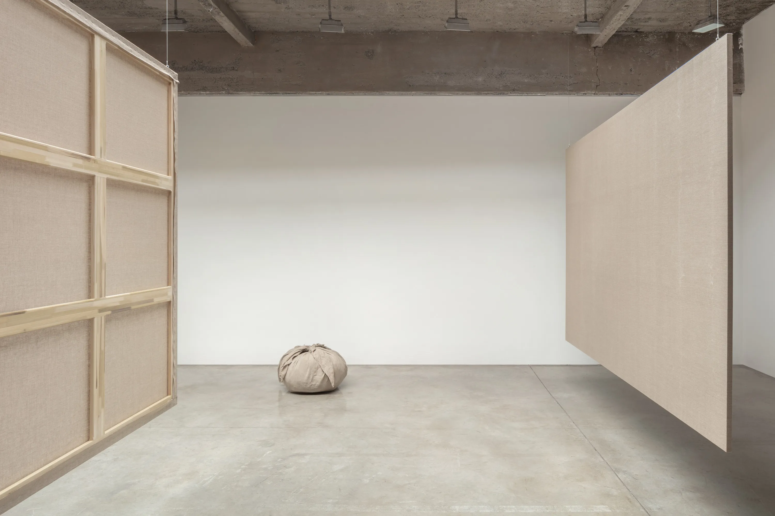 Kimsooja Meta-painting 2024