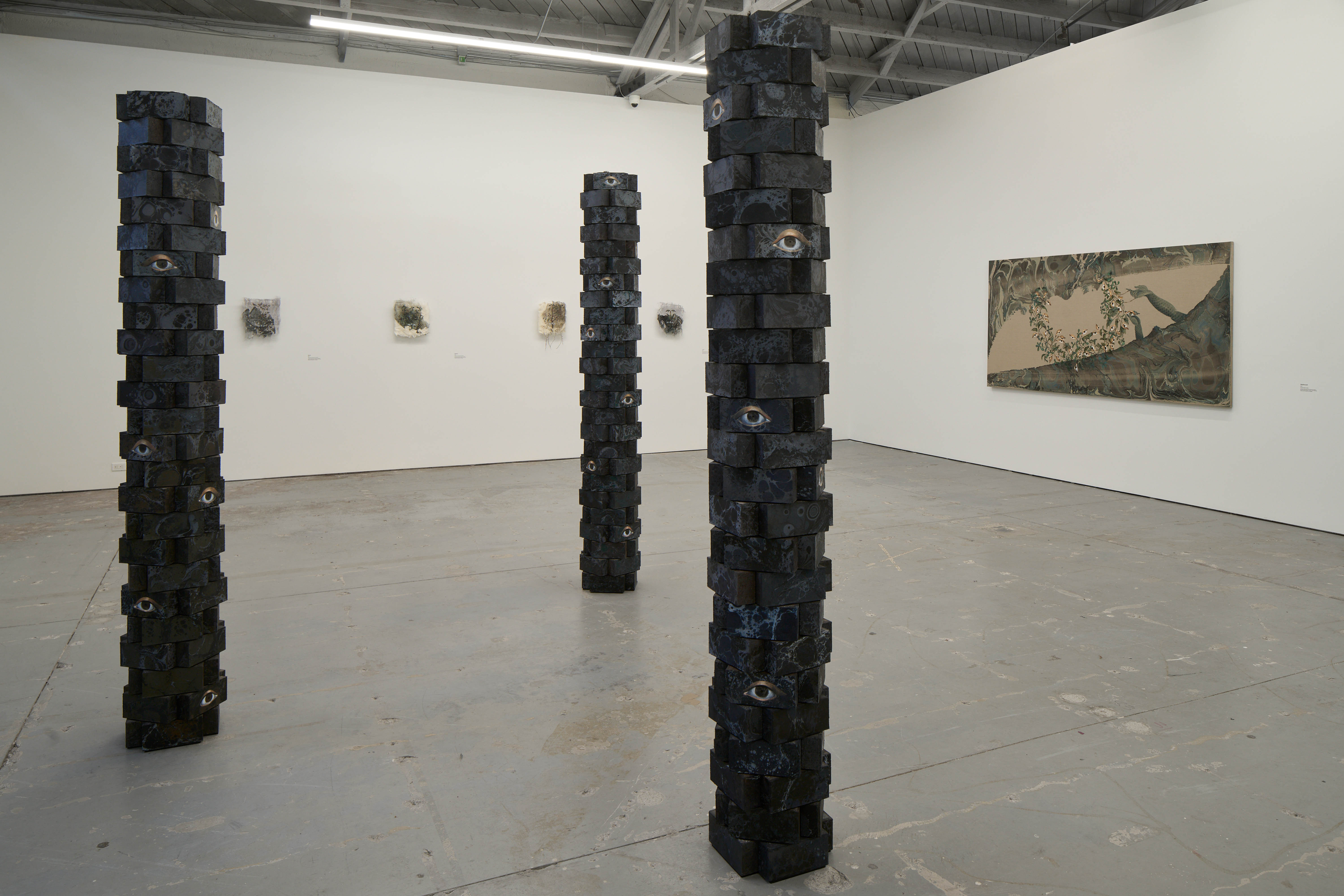 Hayv Kahraman Look Me in the Eyes