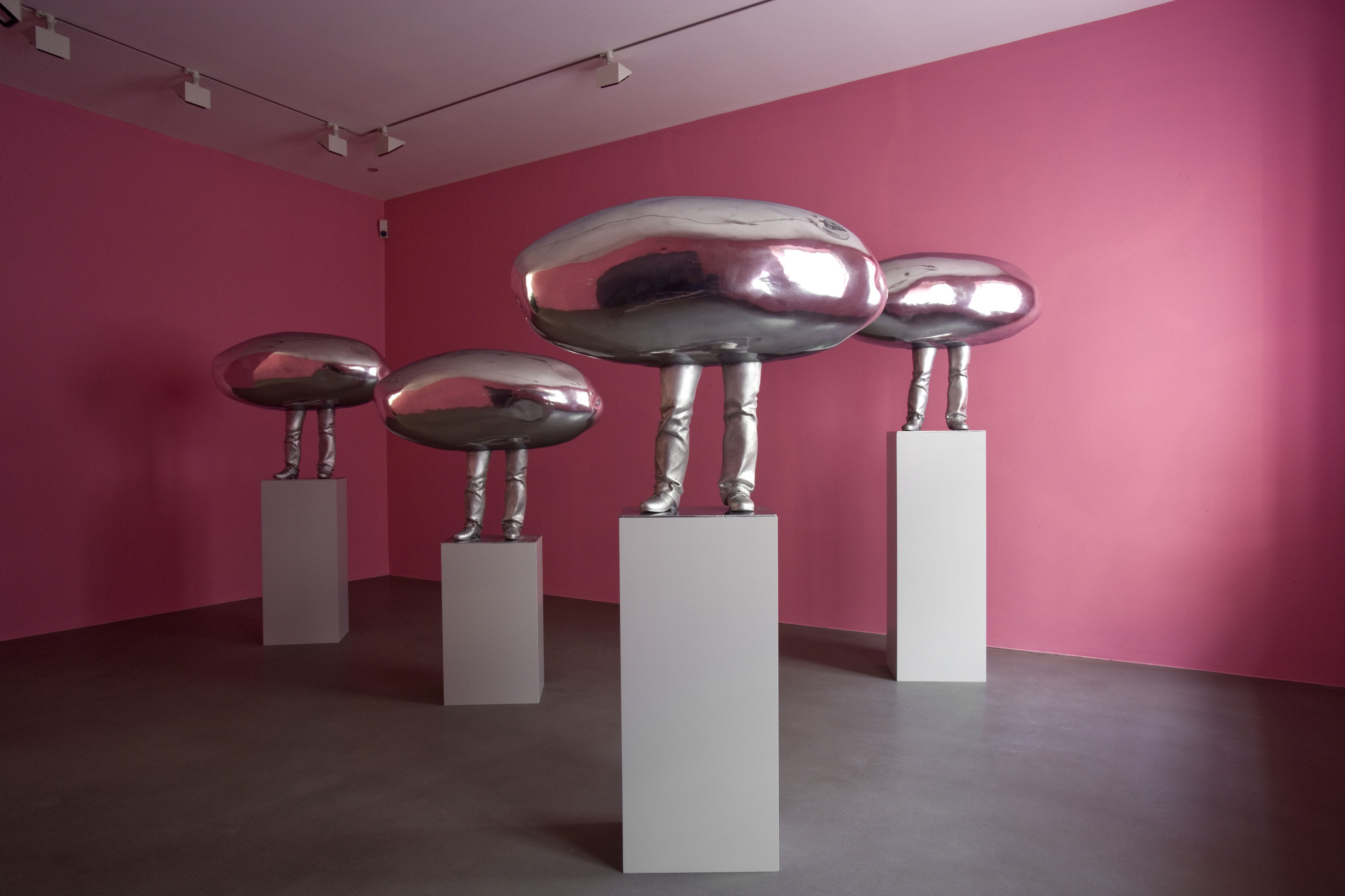 Erwin Wurm: Hypnosis, Galerie Thaddaeus Ropac Salzburg, 2008
