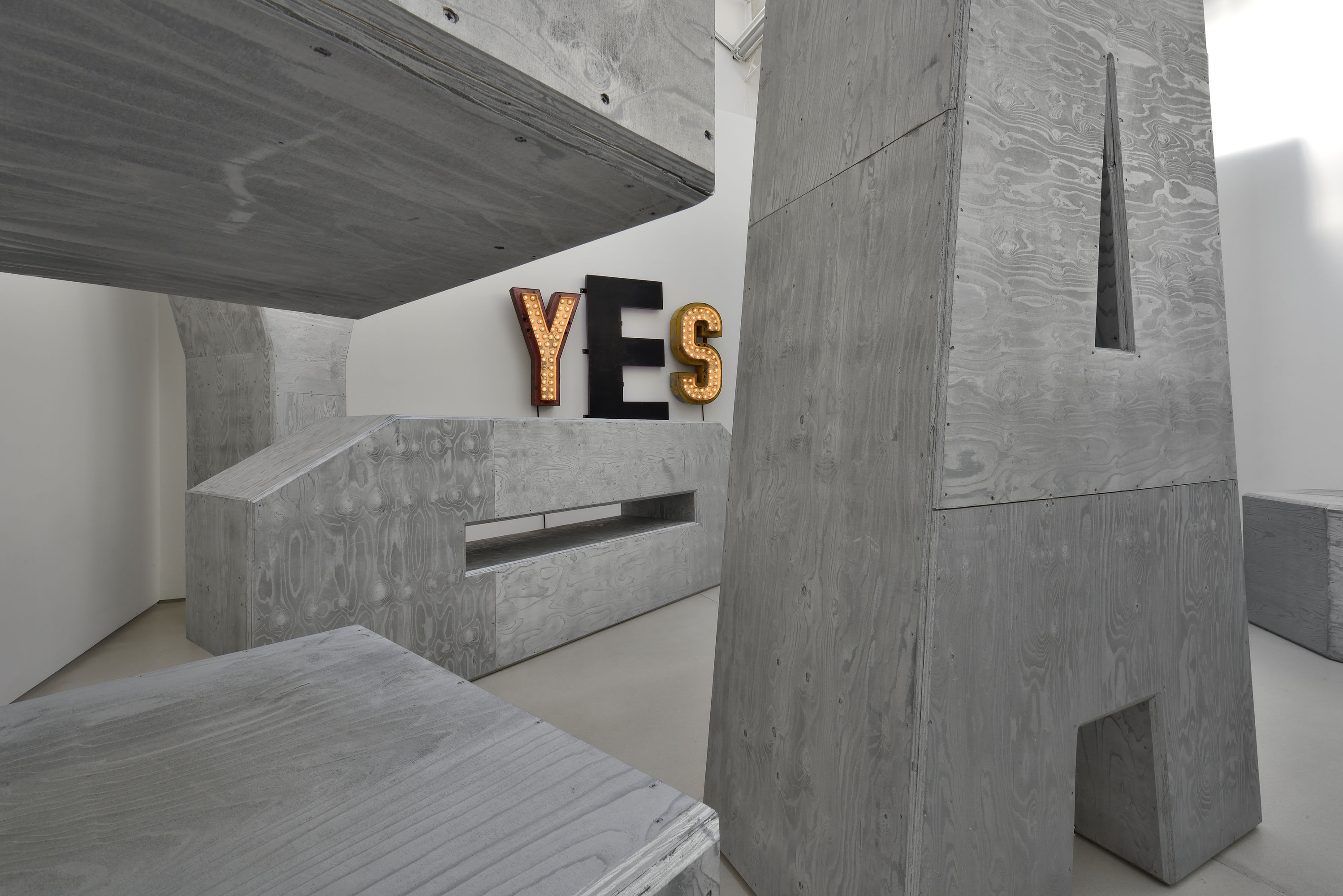 Jack Pierson Ennui (La Vie Continue)