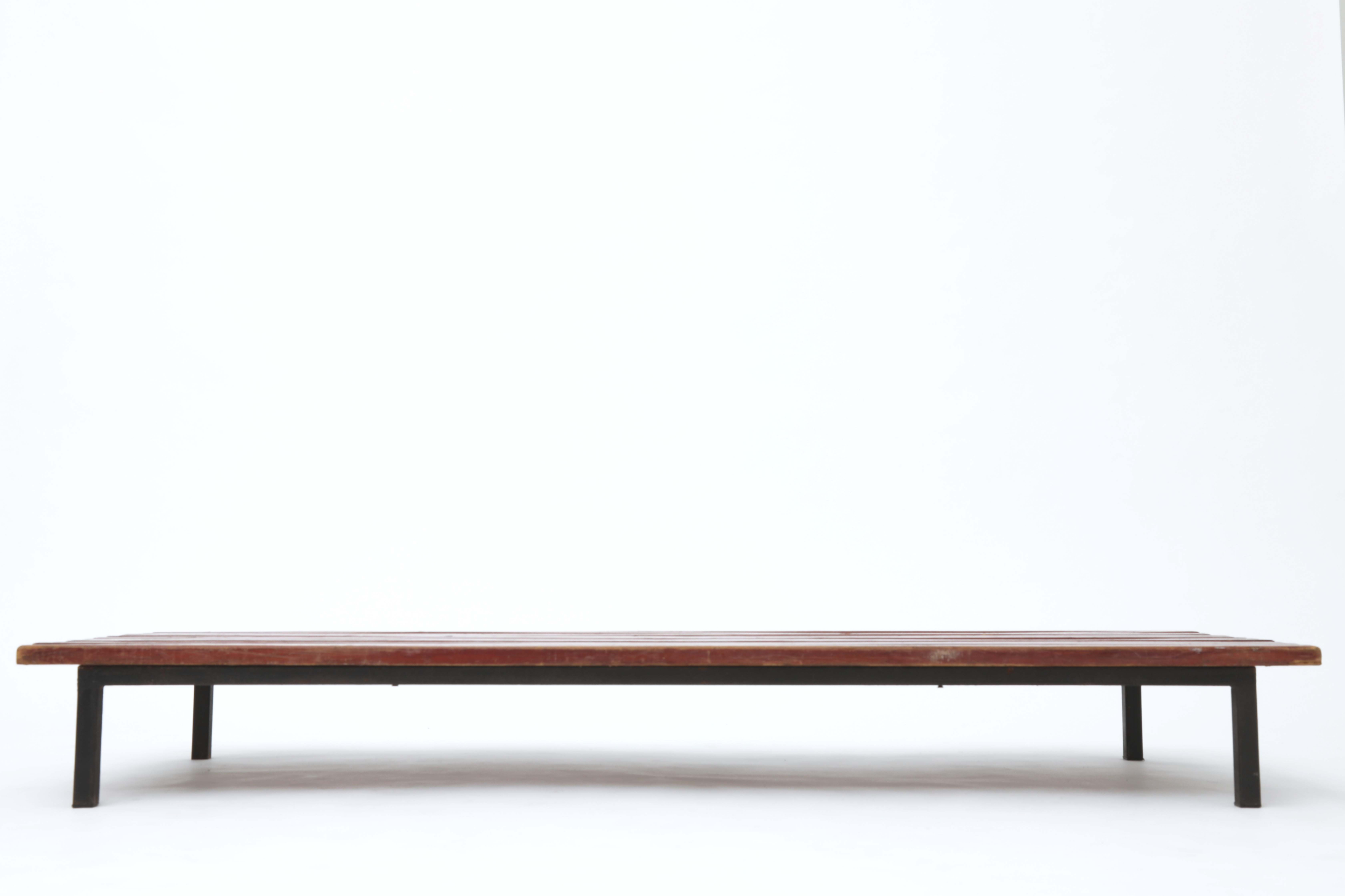 Charlotte Perriand's bench, "Cansado" model, full eye-level view