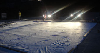 Cascade in production in Xiuli, China, 2010. Photo: Xu Jing. Courtesy of the artist and Smart Museum of Art, University of Chicago.