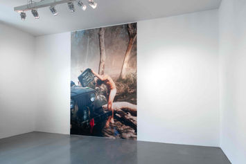 Micha Bar-Am, West of the Suez Canal