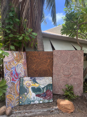 COMMUNITY SPOTLIGHT : WARAKURNA, ARTWORKS FROM THE BUNGALOW
