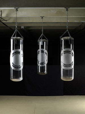 alexandre arrechea, dust, 2005