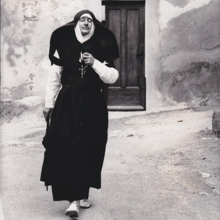 HELMUT NEWTON - the nun