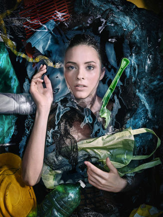 Andreas Franke, Plastic Ocean—Melanie, 2018