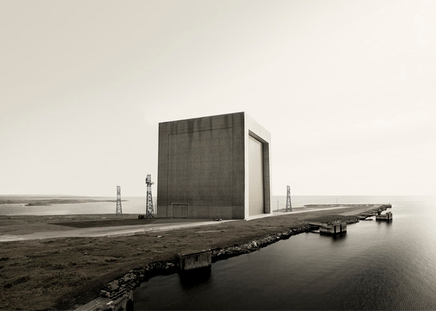 Carl Zimmerman, Exterior with Pier, 2013