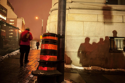 Larry Towell, Union Station, Toronto, Canada [Commuters & construction], 2013