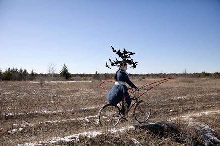 Meryl McMaster, Avian Wanderer III, 2015