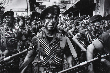 Larry Towell, Guatemala City, Guatemala, 1988