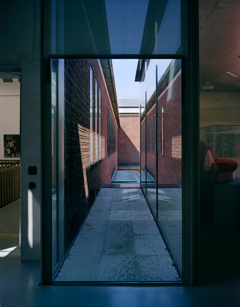 Vid Ingelevics, Boijmans Van Beuningen Museum #09, Rotterdam, 2006