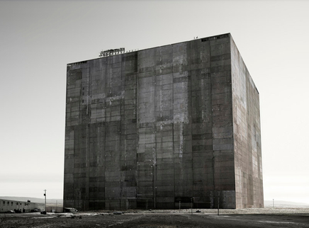 Carl Zimmerman, Exterior with Shadow, 2013