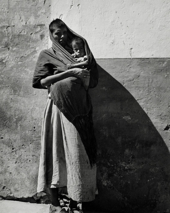 Reva Brooks, Madre e hijo (Mother and Child), circa 1955