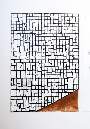 Martin Poppelwell, Right Angle/Black Grid/Red Triangle - Te Tapatoru Whero, 2016