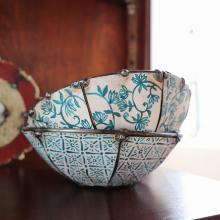 Hannah Kidd, Nonette’s bowls, 2020