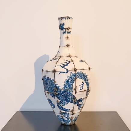 Hannah Kidd, Tani-vase, 2020